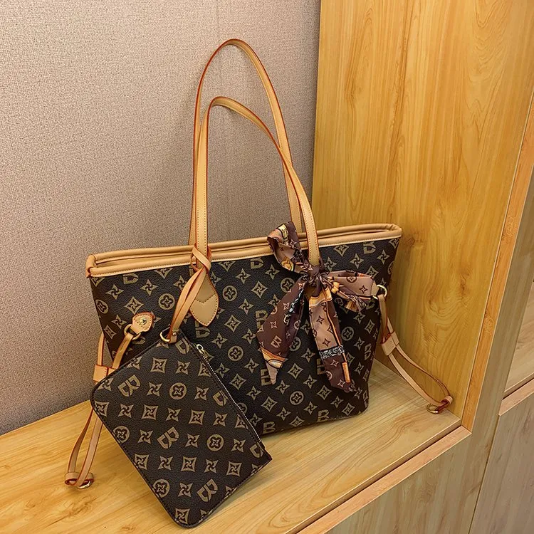 Monogrammed purse and wallet set top