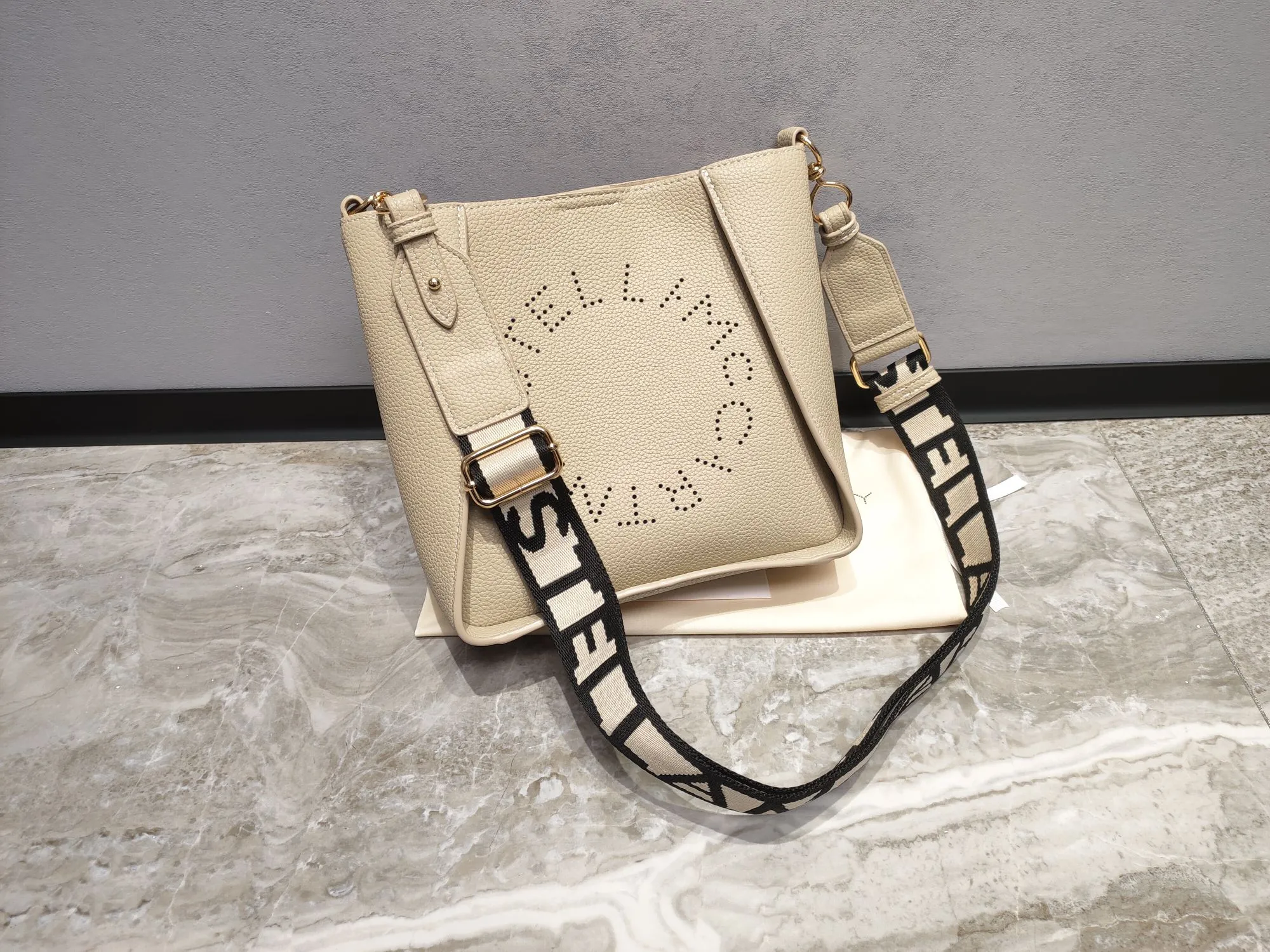 Stella inspired bag shop