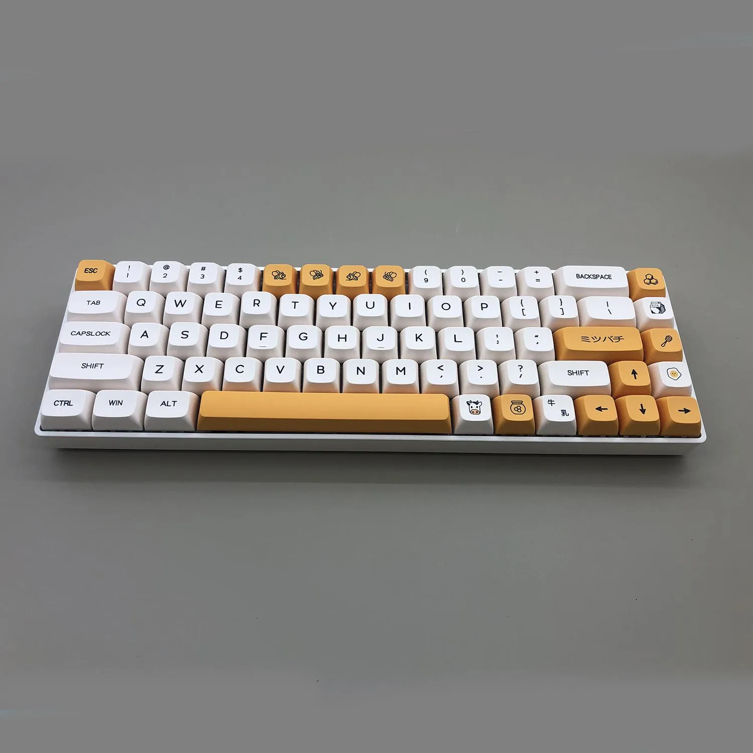 Akcesoria 137 Kluczowe klucze miodowe i klawiszy o tematyce mlecznej dla MX Switch Mechanical Keyboard PBT Dye angielski/rosyjski/japoński XDA