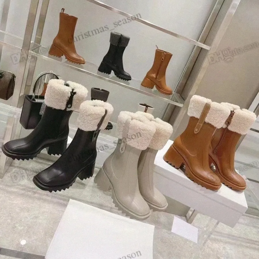 Women's rain boots with zipper 2025
