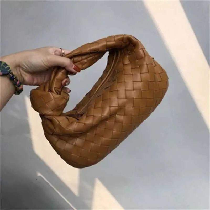 Portfel torebki z chmurą skórę dla bolsas kobiety tkane pachę nowe francuskie eleganckie worki rogu tasche designerskie torba dla kobiet