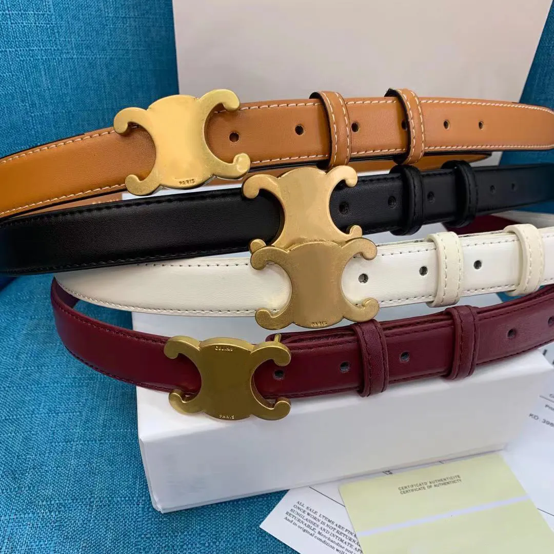 Designer Belt Luxurys bälten för kvinnor Designer Standardlängd Guldbokstäver Fina läderbälten för män Designer 8 färger slät spänne bra trevligt