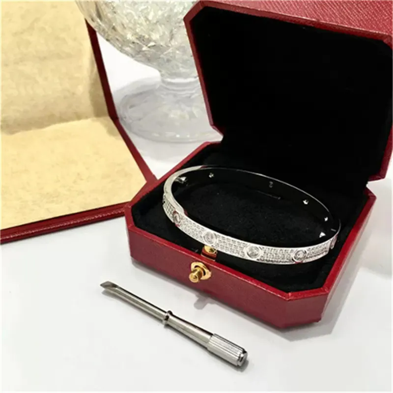 Para mujer para hombre Love Diamonds Bracelet Steel Cable Bracelet Titanium Gold Silver Rose Plated South American 18K Gold Jewelry Designers Uniesex Gift