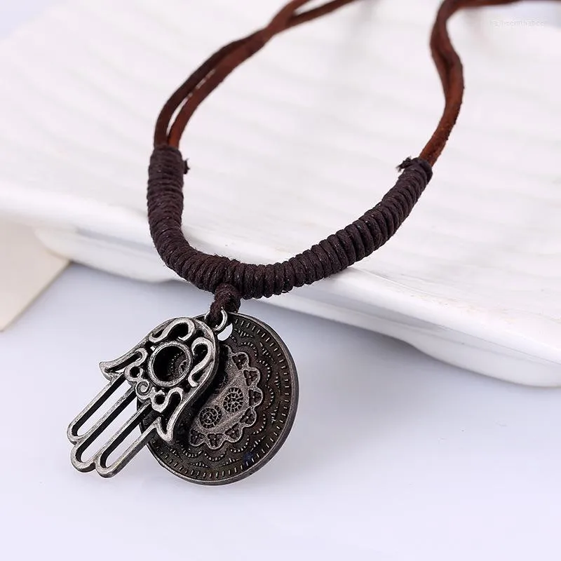 Pendentif Colliers Punk Mode Vintage En Cuir Véritable Collier Mâle Corde Femmes Bijoux En Gros 2023 LKN0280