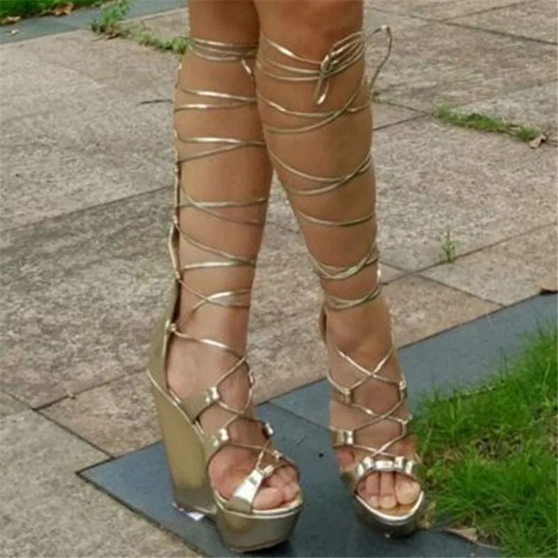 Chaussures habillées Intention originale femmes sandales mode plate-forme compensée bout ouvert magnifique femme dorée Buty Damskie grande taille