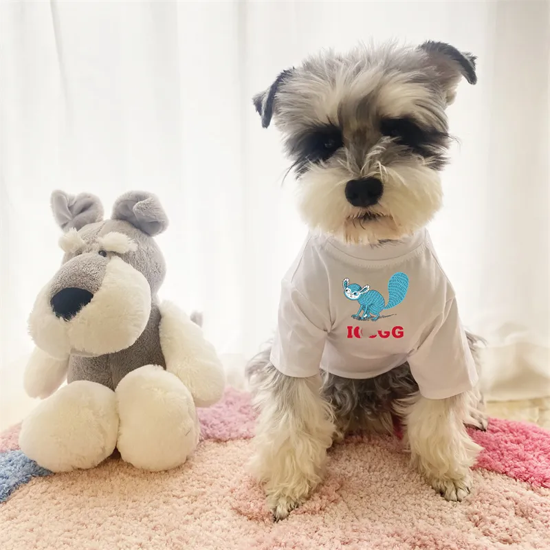 Dog Apparel Classic Designer Cotton T Shirts Soft Breathable Summer Clothes for Puppies Cats Unisex Multiple Colors