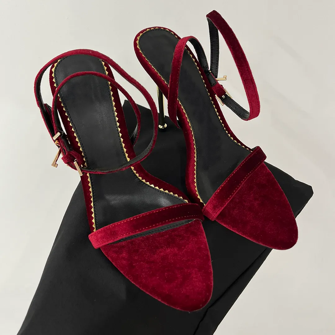 Ladies designer sandals sale store