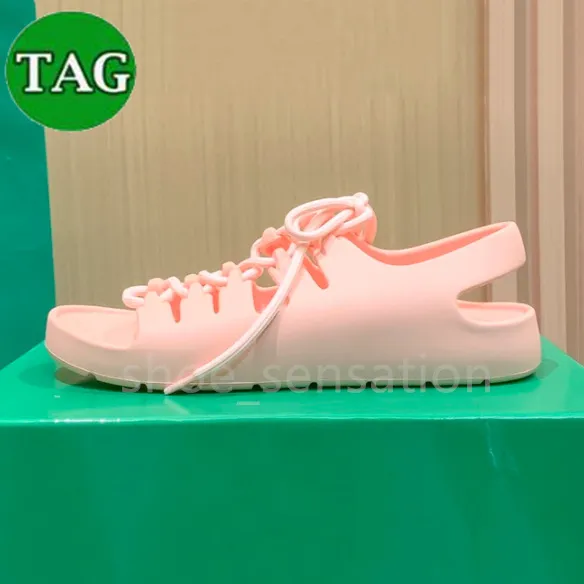 Womens Seagrass Flamingo Grass Sandals, Black And White Jelly Rubber