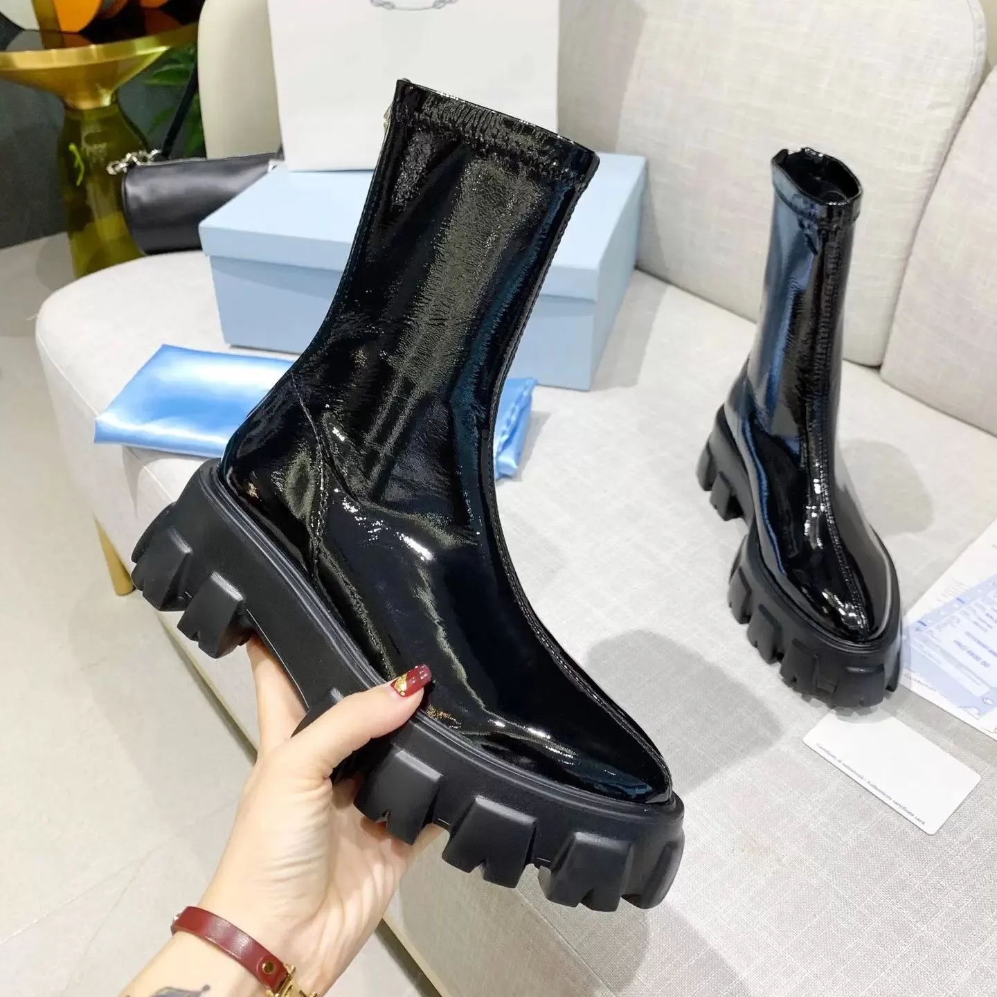 2023 Designer Frauen Stiefel Monolith Martin Boot Military Wüste Luxus Schwarz Weiß Dame Outdoor Winter Leder Flache Plattform Schuhe Mode Top Qualität