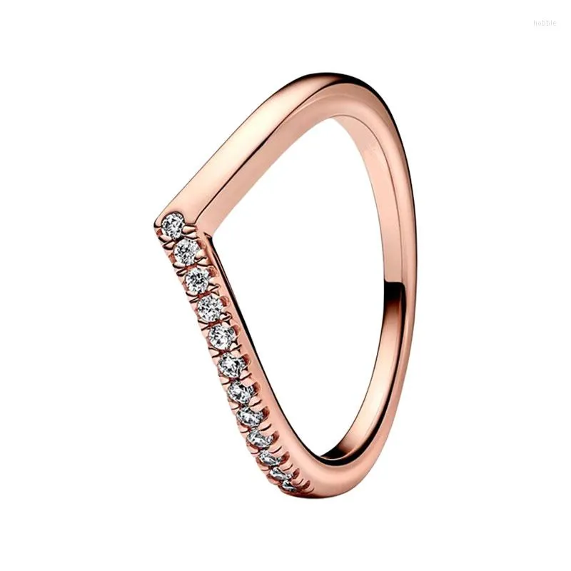 Cluster Rings trouwringen Tijdloze wens Halve stapelvinger voor vrouwen 14K Rose Gold Jewelry v Wishbone Prong Setting Round Clear Zirkons