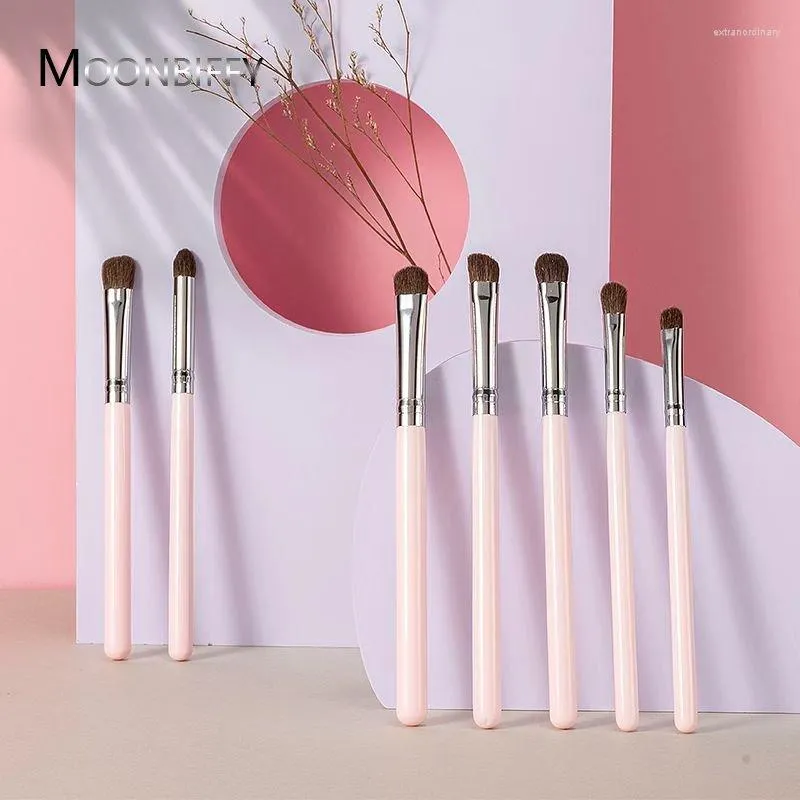 Makeup Brushes 7st Set Women Beauty Cosmetics Tool Blush Eye Shadow Blending Kort Shader för Kit Maquiagem