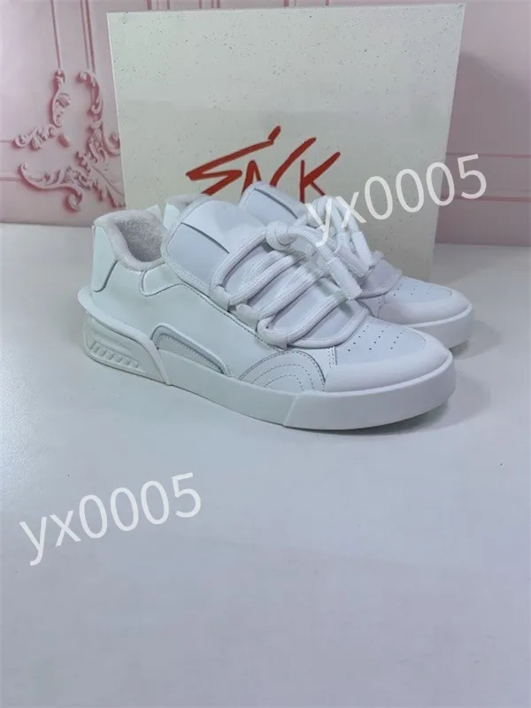 Luxus Designer flache Sneaker Trainer Freizeitschuhe Leder weiß Buchstaben Overlays Mode Plattform Männer Frauen niedrige Turnschuhe