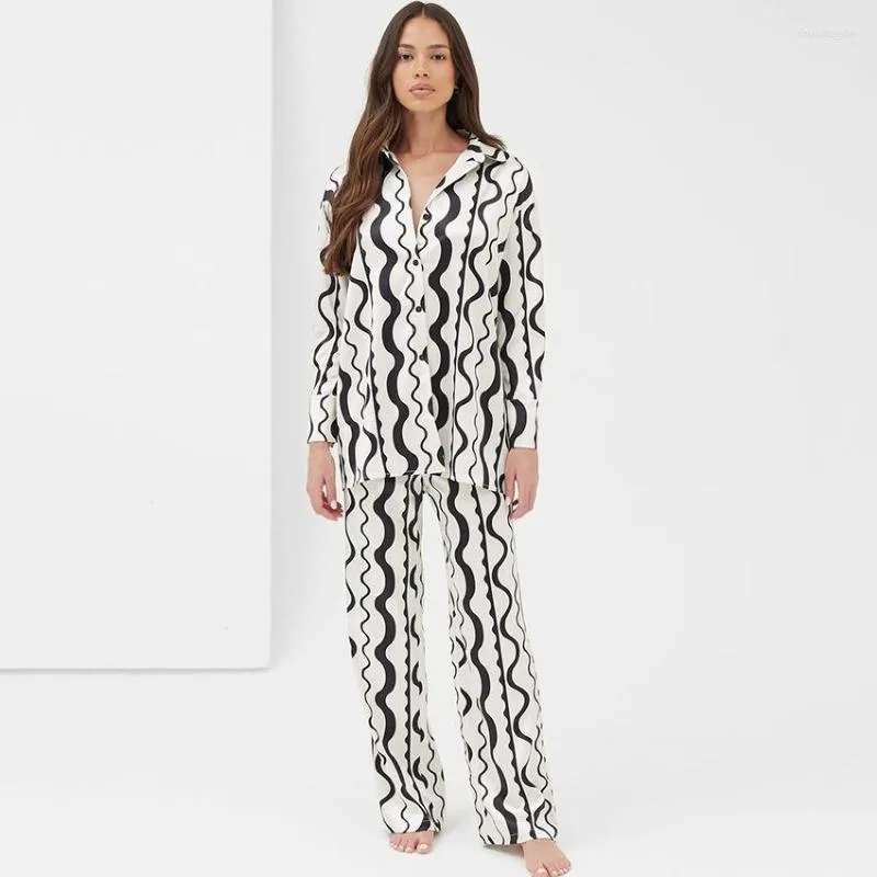 Kvinnors tvåstycksbyxor 2023 Tryck Summer Silk Loose Set in Matching Set for Women Pyjamas Pant Outfits Loungewear 2 Outfit