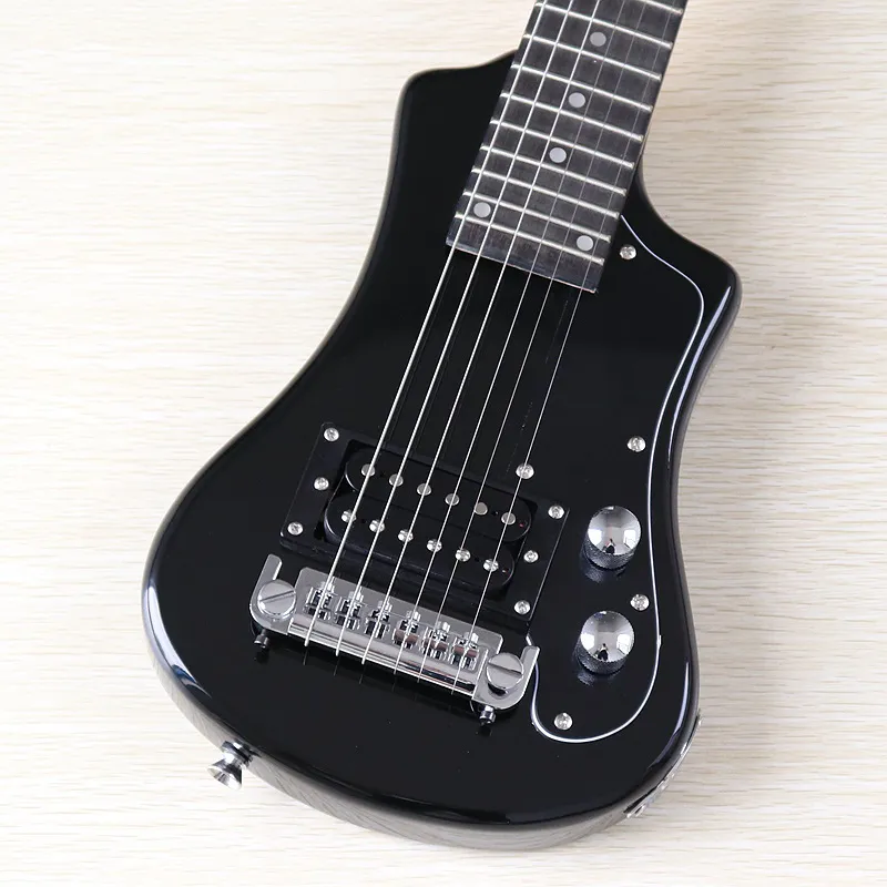 Main gauche Hofner Shorty Mini guitare électrique Guitare de voyage facile à prendre 6 cordes, longueur d'échelle de 24 3/4 pouces, corps en tilleul, touche en palissandre, haute brillance rouge bleu noir