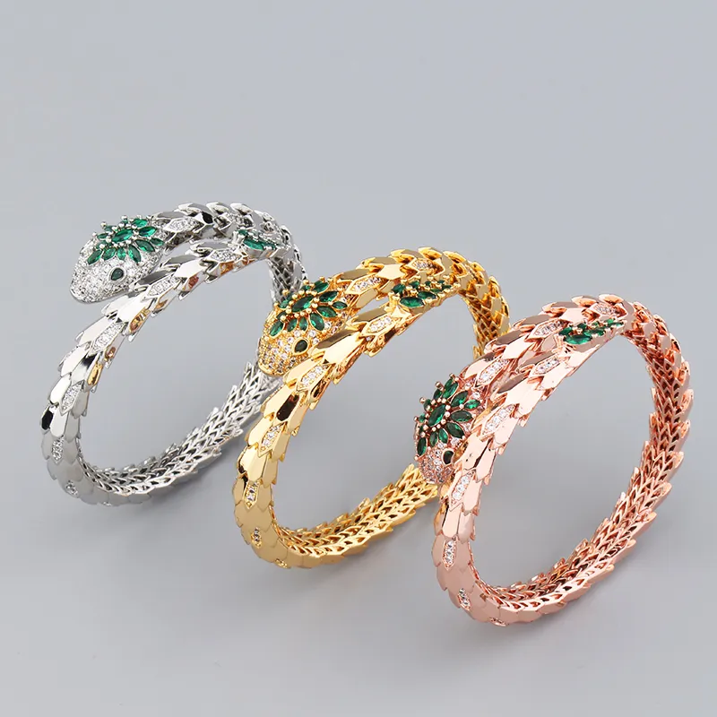 Rb65 Braccialetti rigidi serpente placcati oro colorato per donna Uomo Fascino Infinity Diamond Bracciale tennis Designer Gioielli Regali di nozze per feste Coppia ragazze Cool