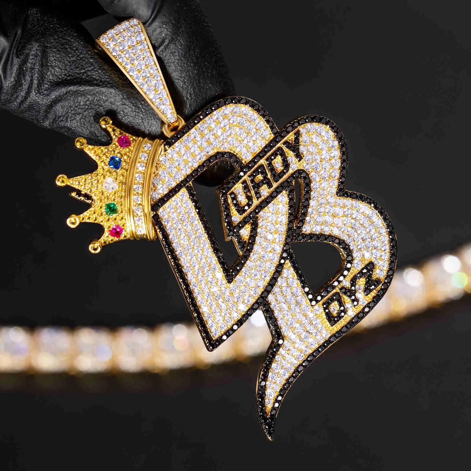 Black Eye Patch B Emblem Vvs Diamond