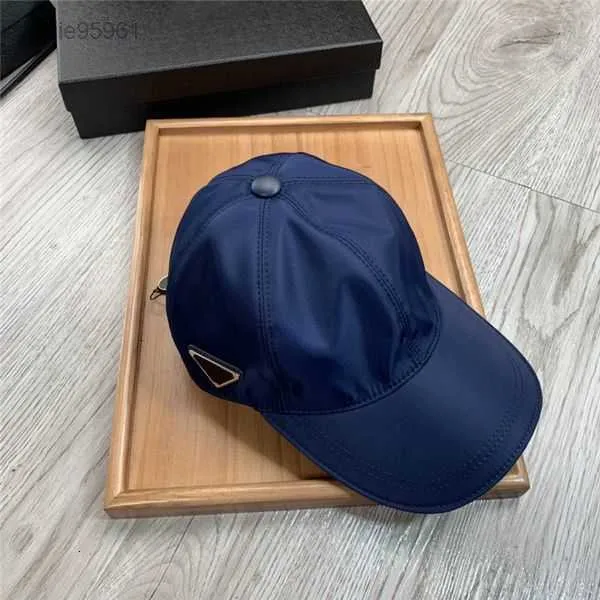 Chapéus de grife de moda Baseball Caps Black e Blue Unissex Letters Classic Designers Mens Womens Bucket Hat 11GXU