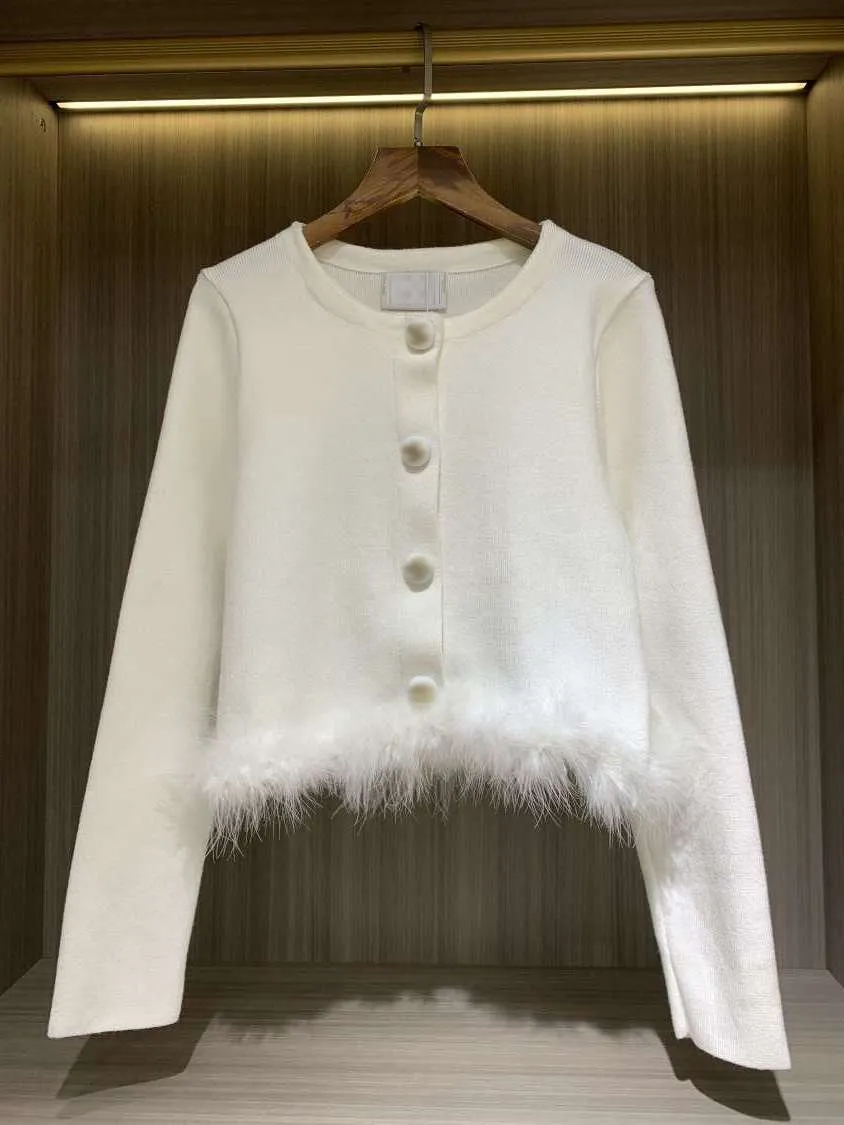 Kvinnors kostymer Blazers Luxury Feather Short Woolen Coat Women Winter High-End Socialite Western Style All-Matching White Wool Jacket Top Casacas C1004