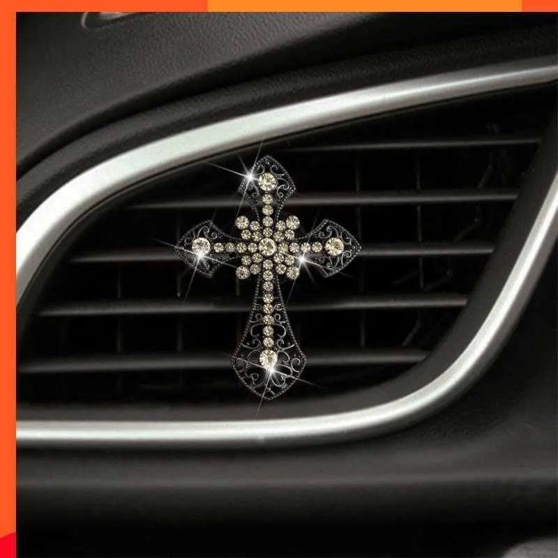 New Persistent Fragrance Retention For Car Decoration Durable Water Diamond Cross Gentle Car Air Outlet Clip