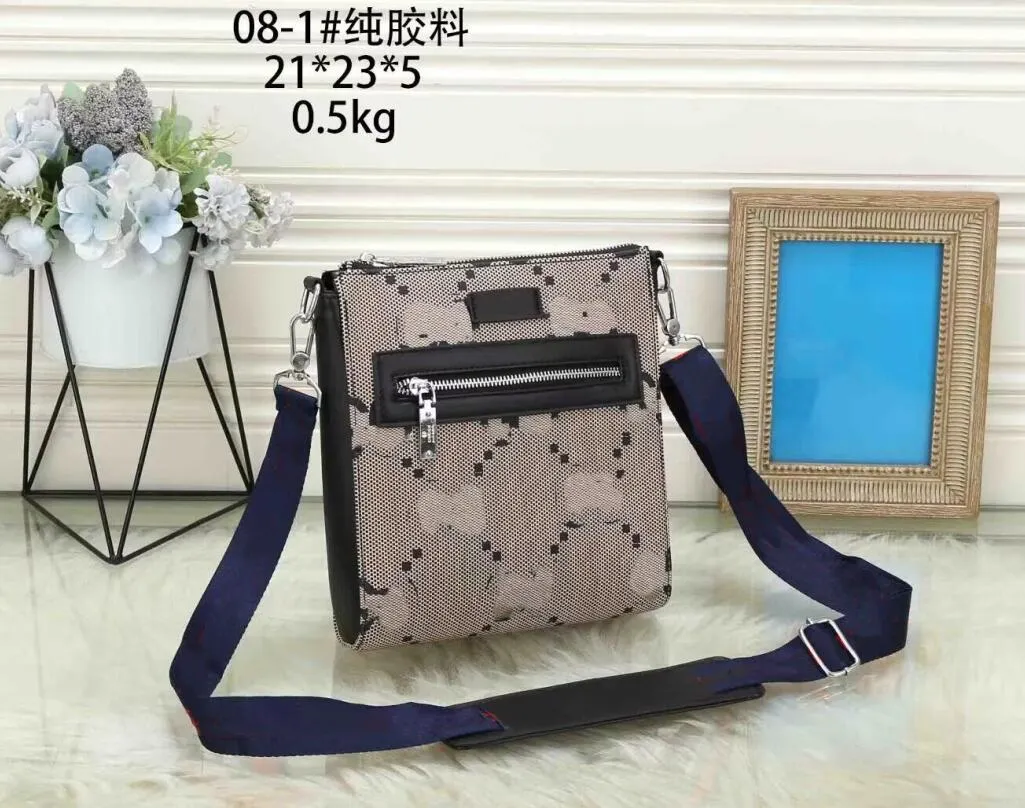 messenger bag men crossbody bag Designer handbags cross body bag purses bags leather clutch backpack wallet Size 27cm Size 21cm