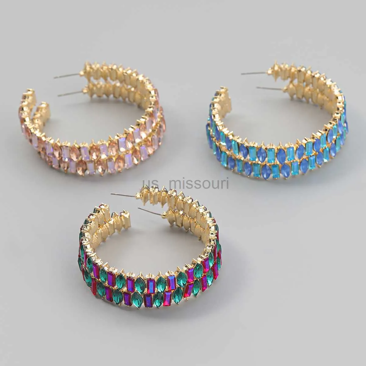 Oorknopjes bloem van metaal met strass voor dames_voghion.com