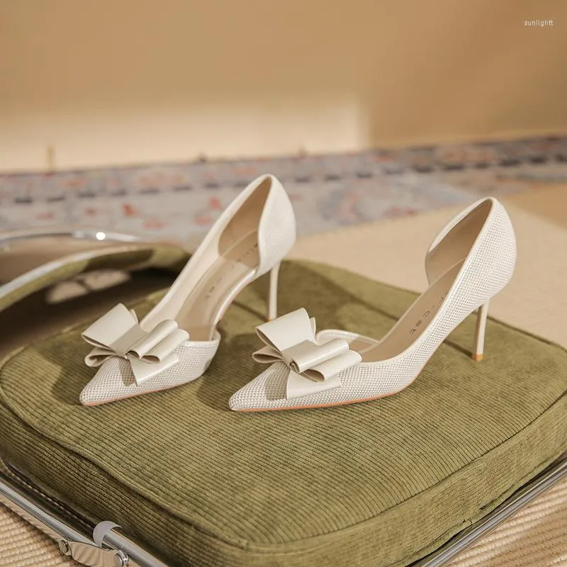 Scarpe con tacco vuoto top
