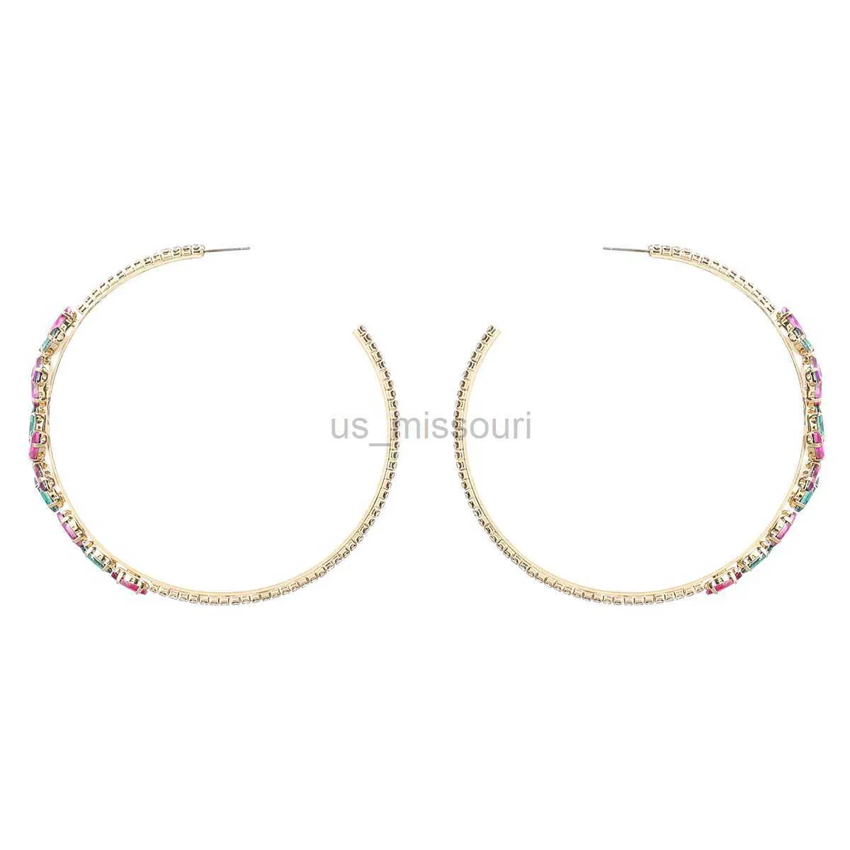 Oorknopjes bloem van metaal met strass voor dames_voghion.com