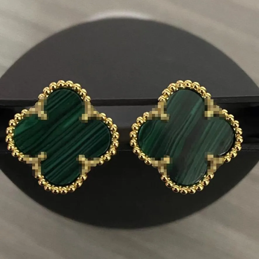 Tasarımcılar Vintage Clover Charm Stud Küpeler Geri Pear Gümüş Gümüş 18K Altın Kaplama Kadın Yenilendirmeleri Valentine'in Anneler Günü Düğün Takı yok Kutu