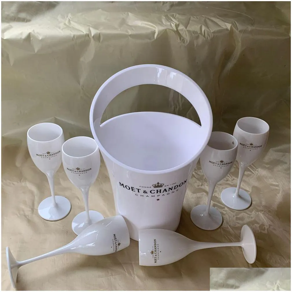 Champagne flutes in bucket asda top