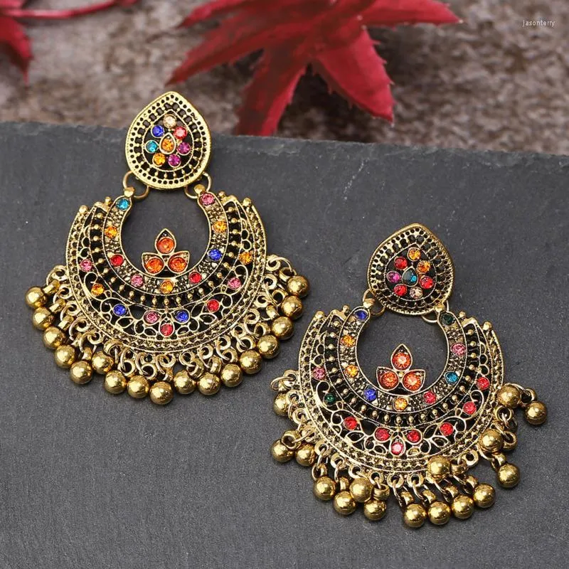 Dangle Ohrringe übertriebene Design Frauen Statement Statement Strass Antique Gold Plated Legierung Vintage Ethnische Jhumka -Schmuck