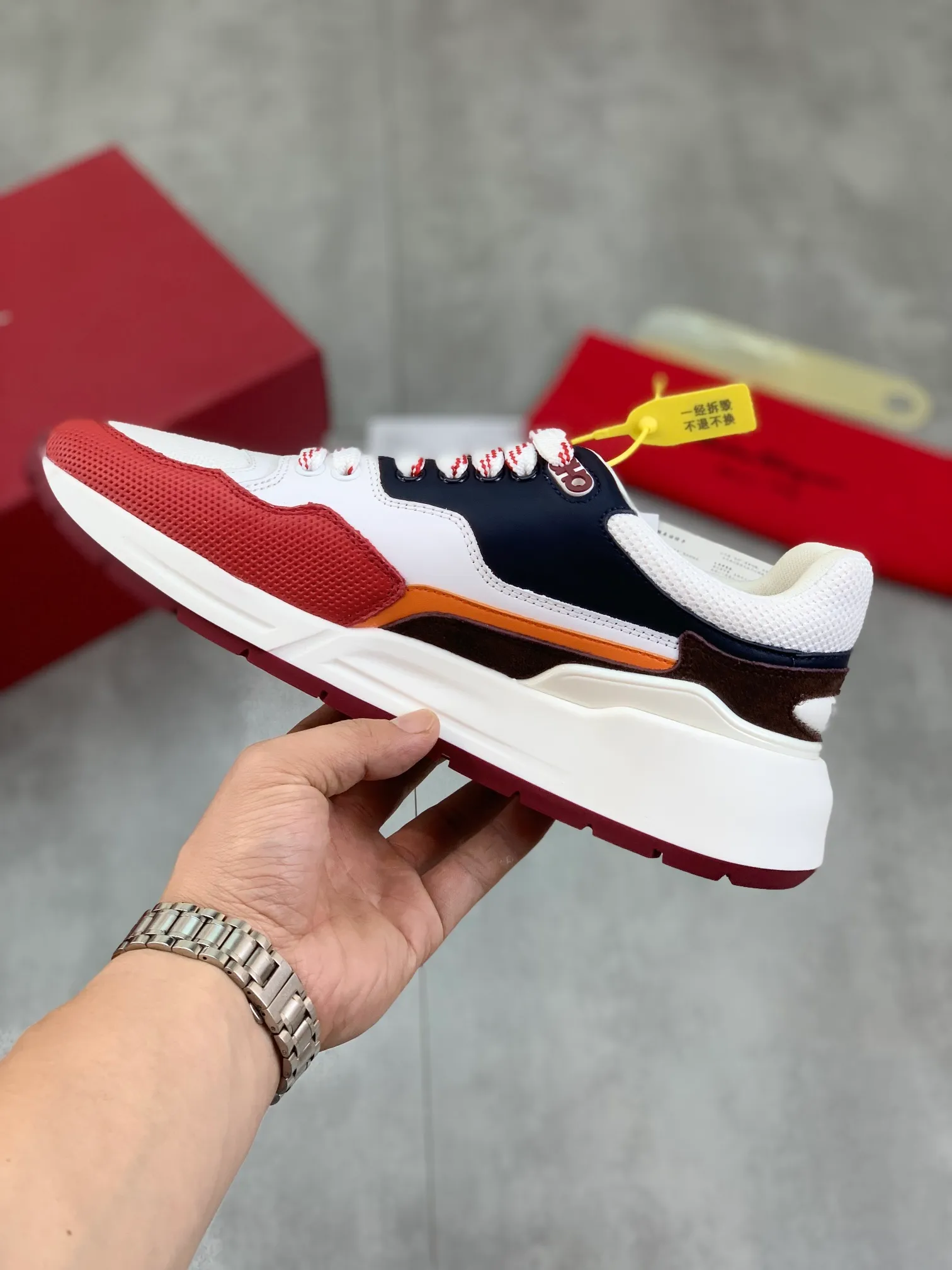 Men's skateboarding athletic shoes store
