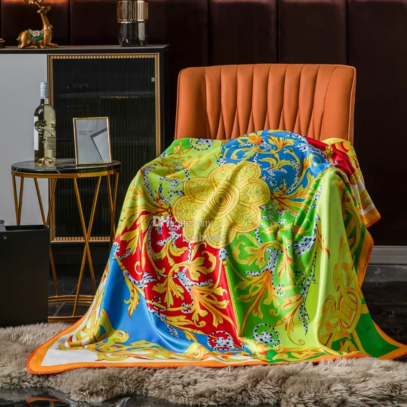 ベッドソファHゴールドの豪華な毛布、ブロケードフォックスベルベット二重層毛布、多機能ショールブランケット、旅行ブランケット、航空機の毛布、花の毛布150150cm