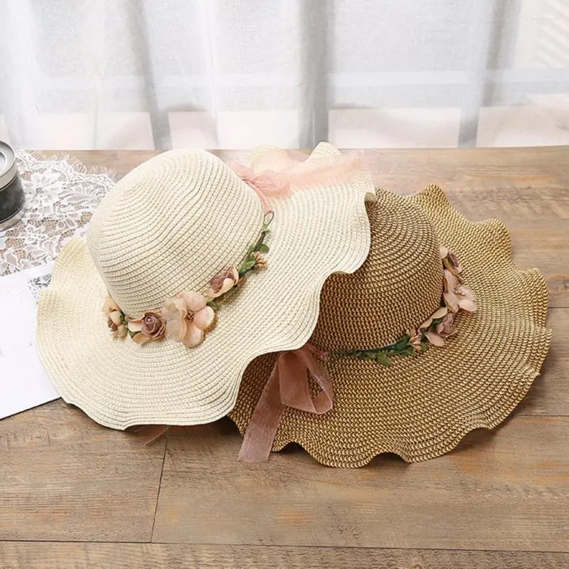 Wide Brim Hats Beach Hat Flower Decor Lace-up Bowknot Sun Round Dome Sweat Absorption Band Thin Women Straw