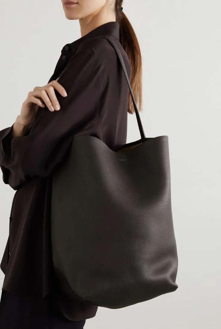 Cos bucket bag top