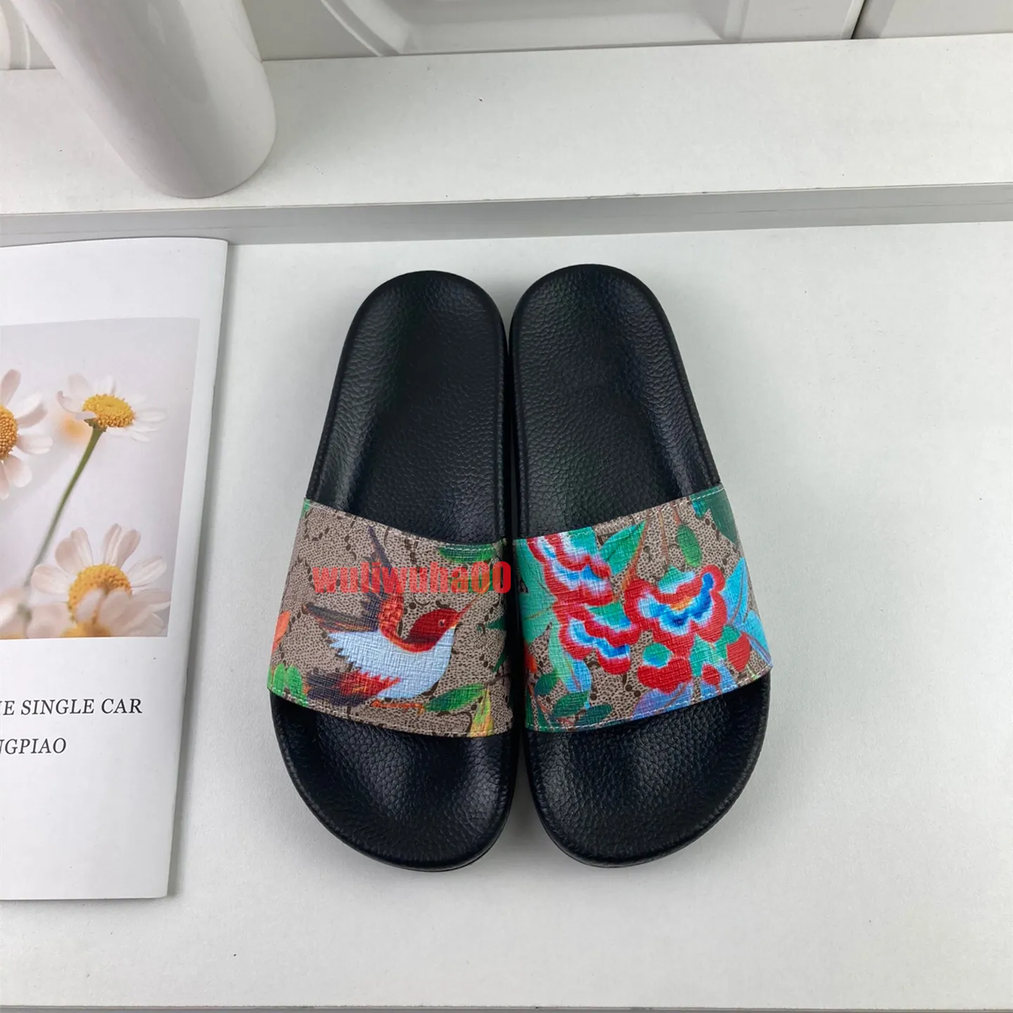 Gucci slides with bird 2025