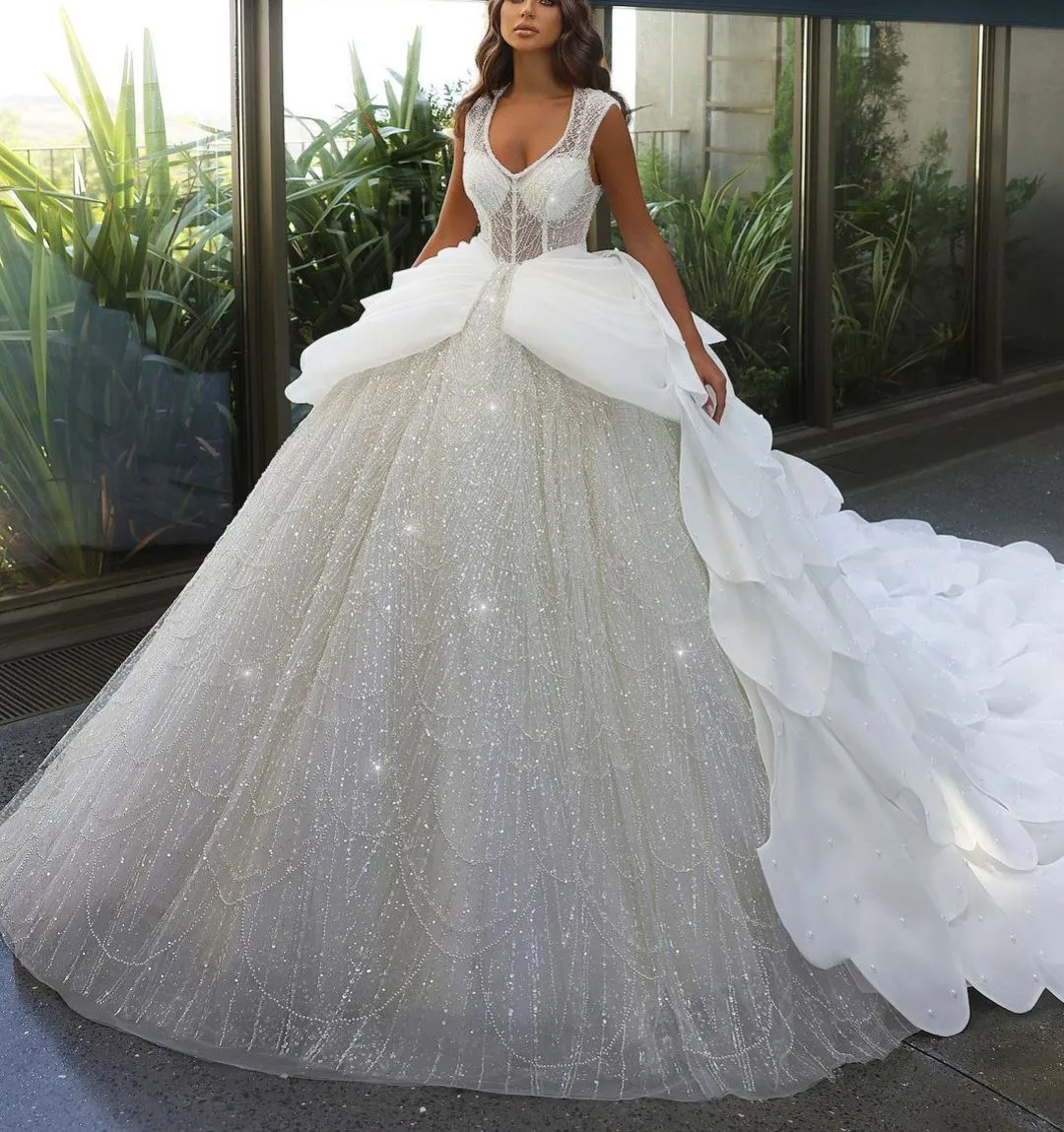 Exquisite Ball Gown Wedding Dresses Sleeveless V Neck Straps Sequins Applique Ruffles Bridal Gowns Beaded 3D Lace Folds Lace up Plus Size Custom Made