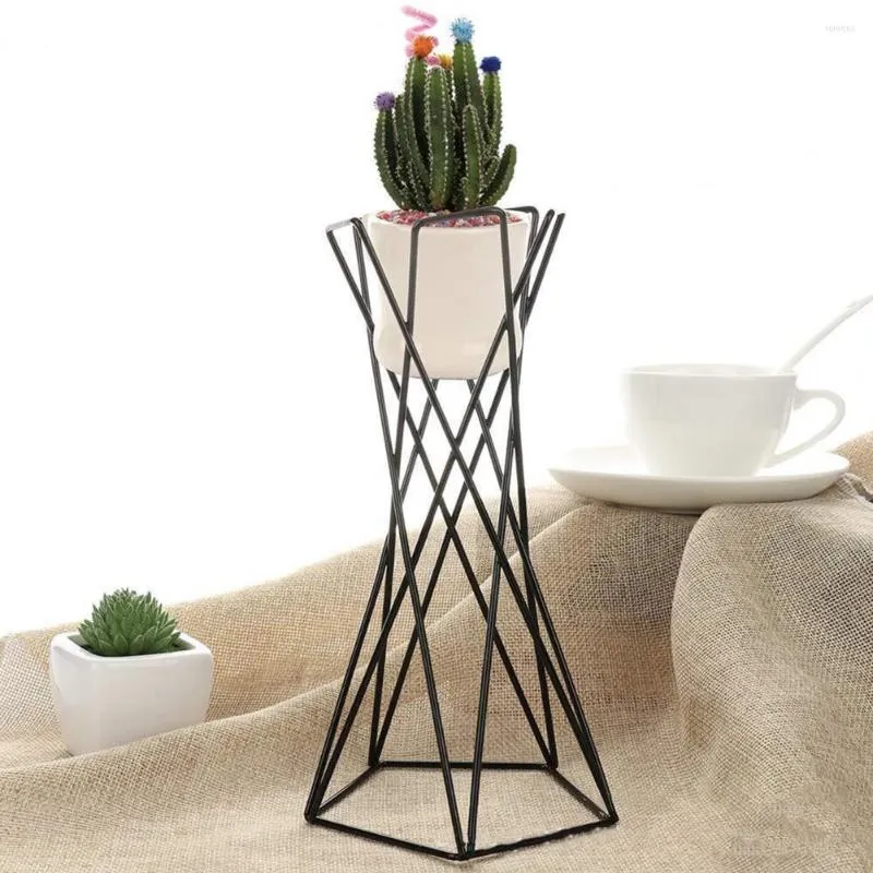 Vases Plant Rack Eco-friendly Breathable Nordic Style Sturdy Minimalistic Fixing Iron Pineapple Design Potted Holder Garden Supplies