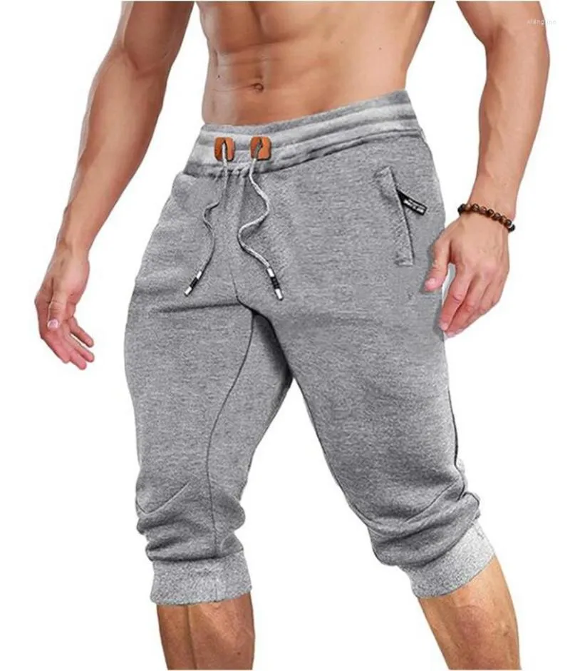 Shorts masculinos Summer masculino 3/4 calças de corredor abaixo do esporte do joelho com bolsos com zíper para treino de ginástica confortável calça de moletom