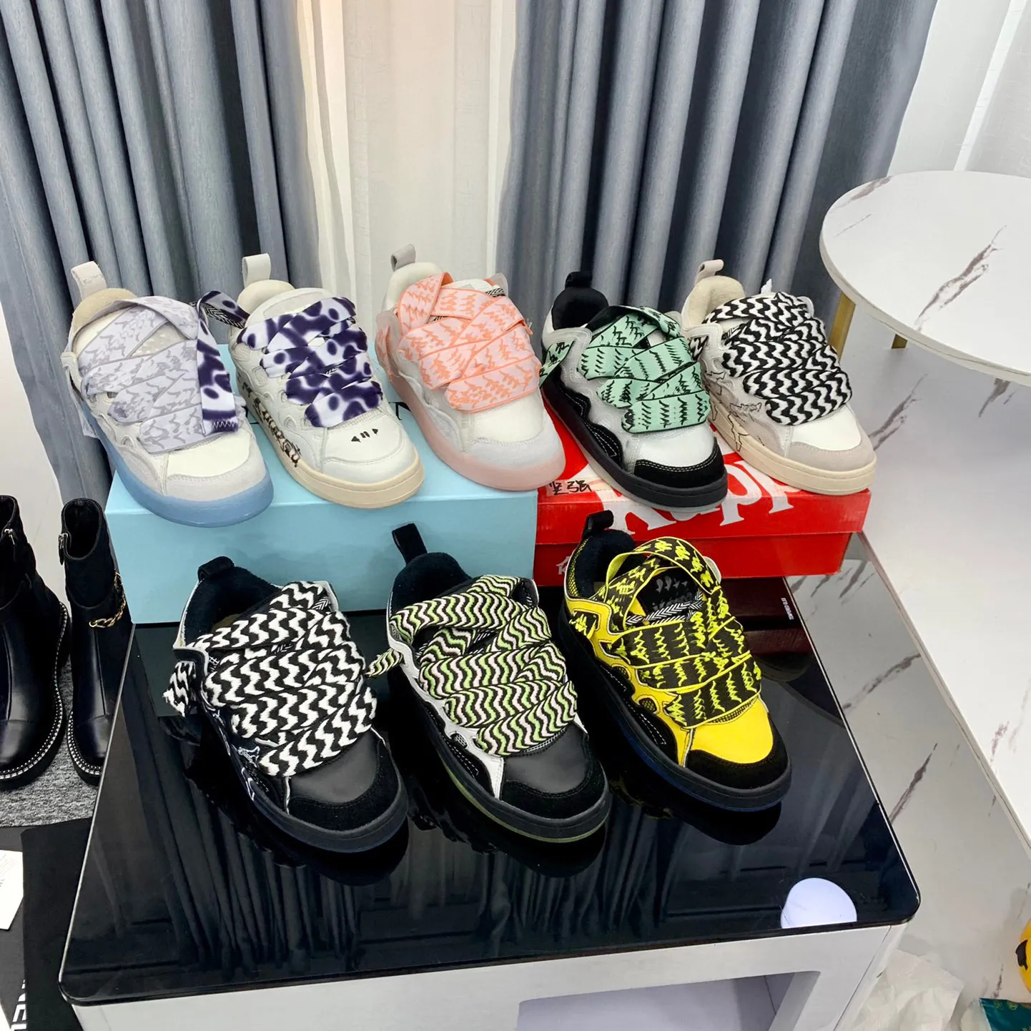 Designer lace up shoes top
