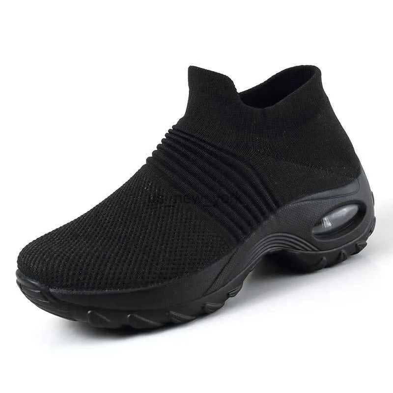 Skechers dress 2025 tennis shoes