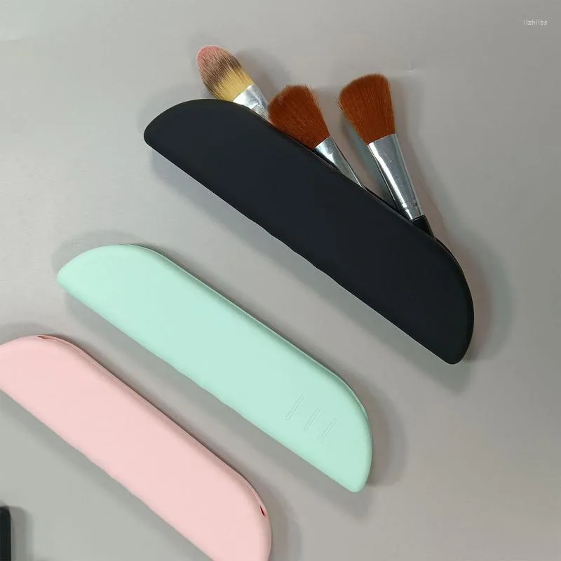 Borse portaoggetti Custodia da viaggio per pennelli da trucco Porta pennelli da trucco in silicone portatile Organizzatore con chiusura a calamita