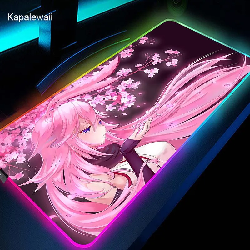 Подставки RGB Большой коврик для мыши Honkai Impact Game Коврик для мыши Yae Sakura Игровой коврик для мыши Светодиодный настольный ковер Gamer Mausepad Коврик для клавиатуры с подсветкой