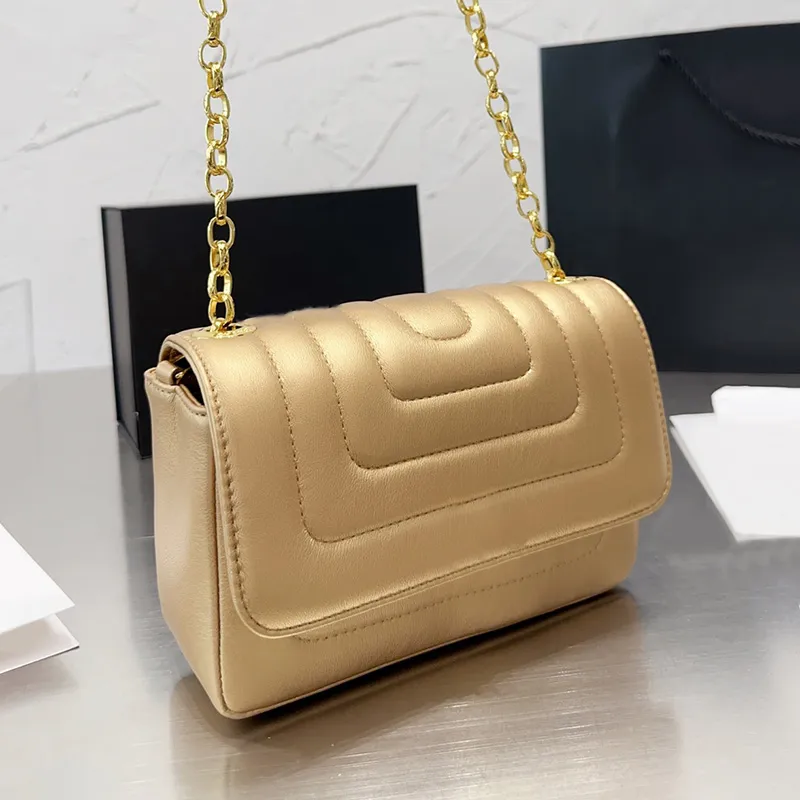 Carteras doradas y plateadas new arrivals