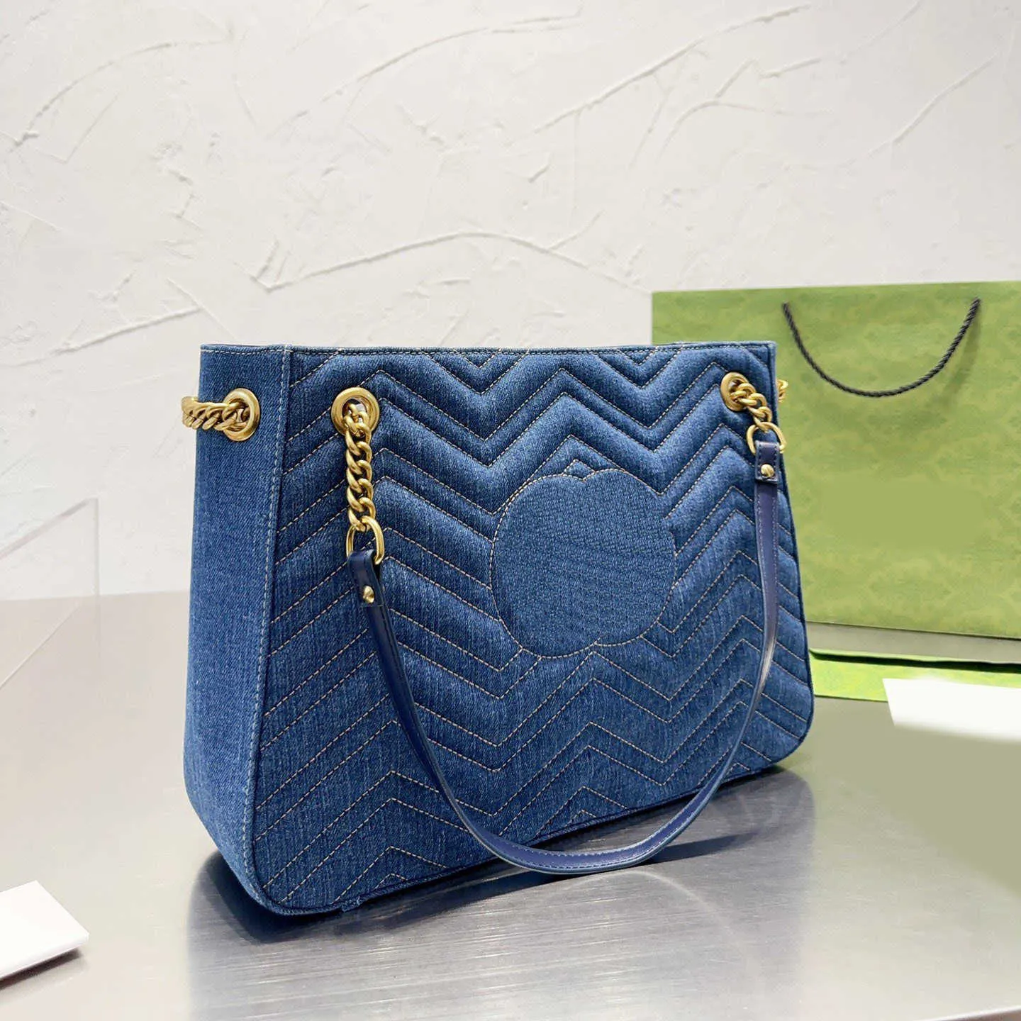 Vintage Denim Tote Femmes Chian Luxurys Handbag Handbag Classic Designer Sacs Sacs de magasinage Lady Retro