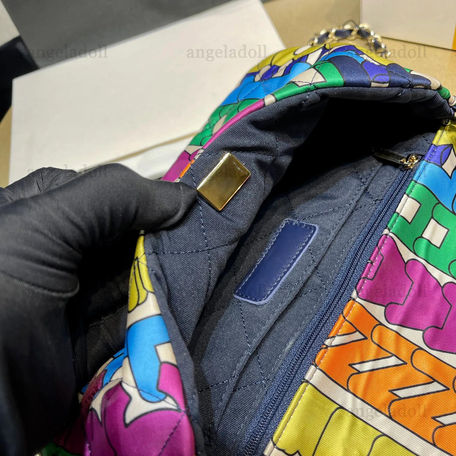 Designer Multicolor Quilted Flap Travel Bags For Women With Chain Strap 10A Quality 24.5cm Width Luxury Handbag For Women From Angeladoll 201.48 DHgate.Com