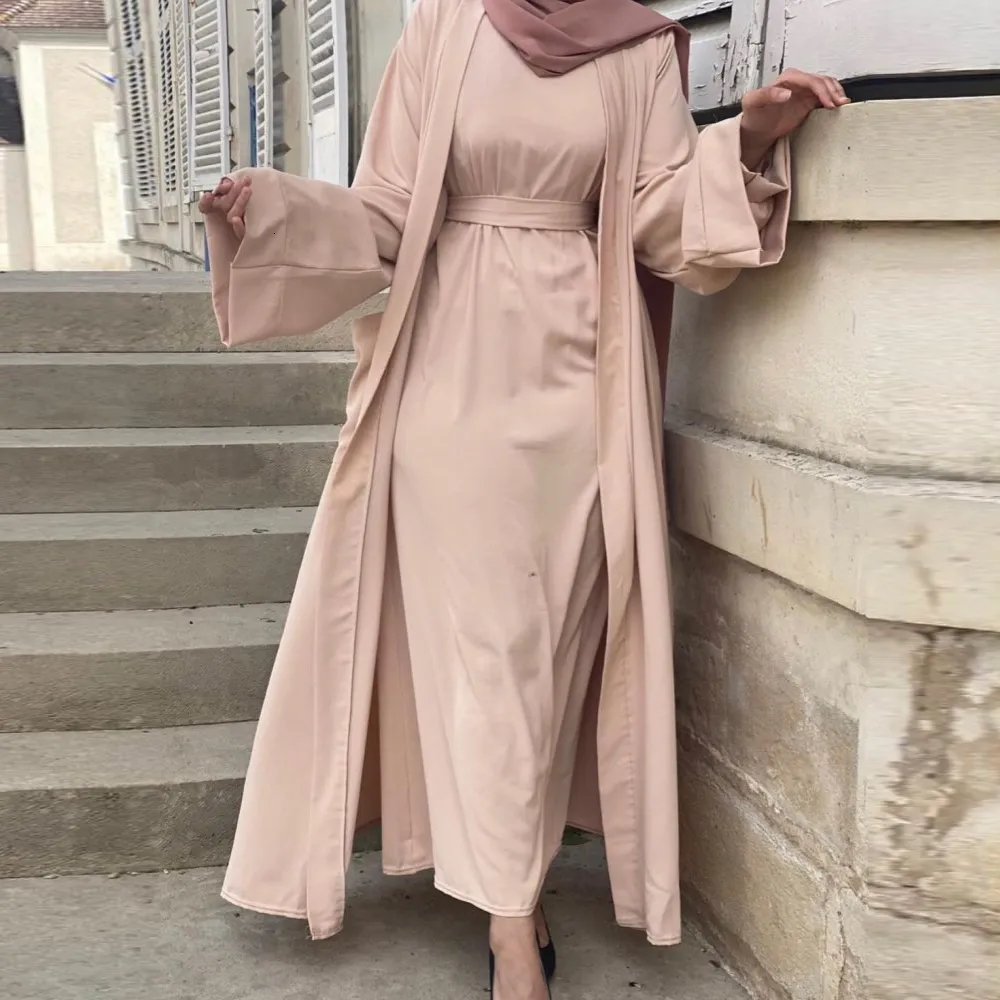 民族衣類Kaftan Abaya Dubai Dubai Kimono Cardigan Turkey Islam Muslim Hijab Long Dress Abayas for Women Robe Africaine Femme Musulmane Caftan 230529