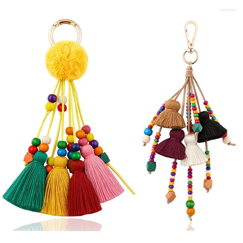 Keychains Bohemian Handmade Bag Pendant Charm Pom Keychain Tassel Trinket Pompom Key Chain Accessories Women's Car Rings