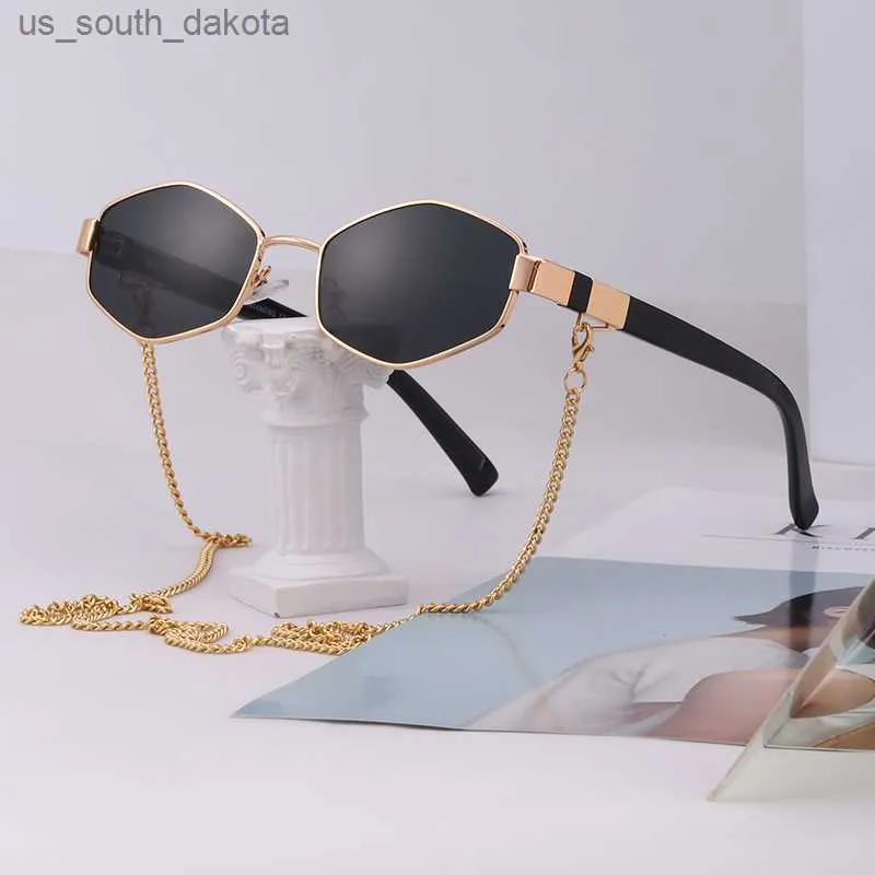Lunettes de soleil Vintage lunettes de soleil femmes avec chaîne petit cadre lunettes de soleil pour dames 2023 à la mode marque de luxe lunettes de créateur UV400 L230523