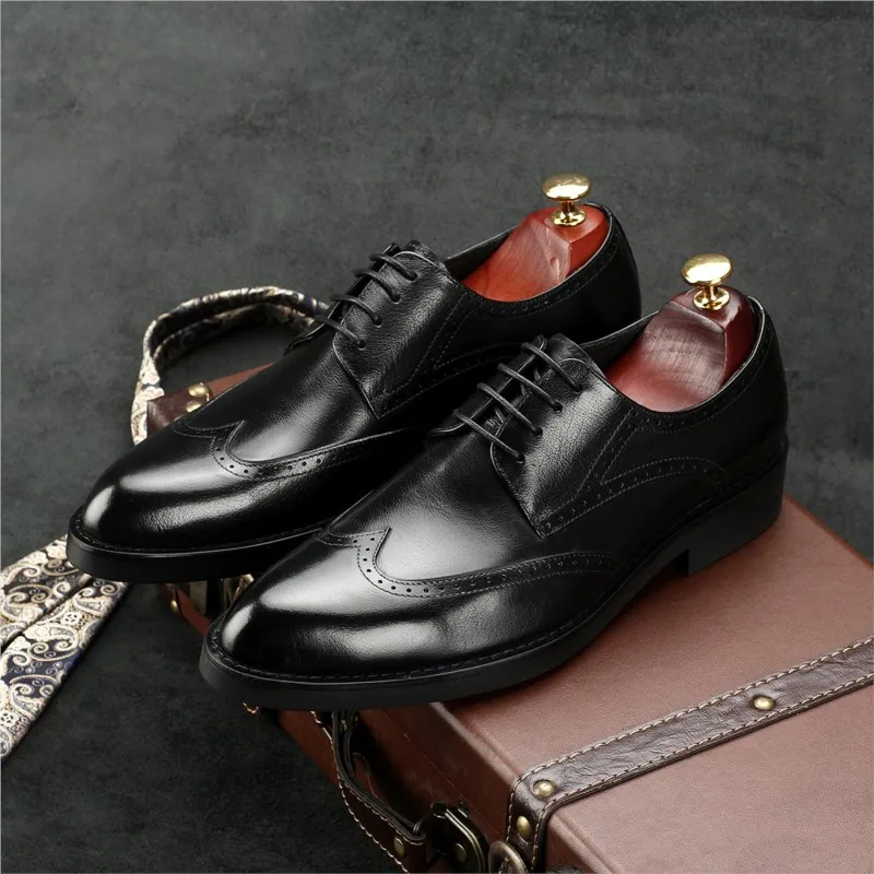 Hommes italiens chaussures habillées en cuir de veau véritable noir marron printemps automne bout pointu à lacets Brogue oxford chaussures de mariage pour hommes