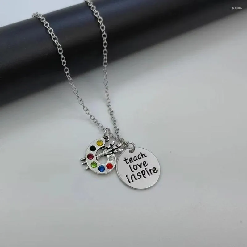 Pendanthalsband "Lär kärlek inspirera" Lärarens smycken Artist Palette Paint Brush Necklace Art Teacher Gifts